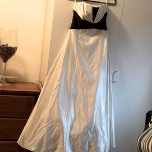 Gorgeous black and white Jessica McClintock prom gown.